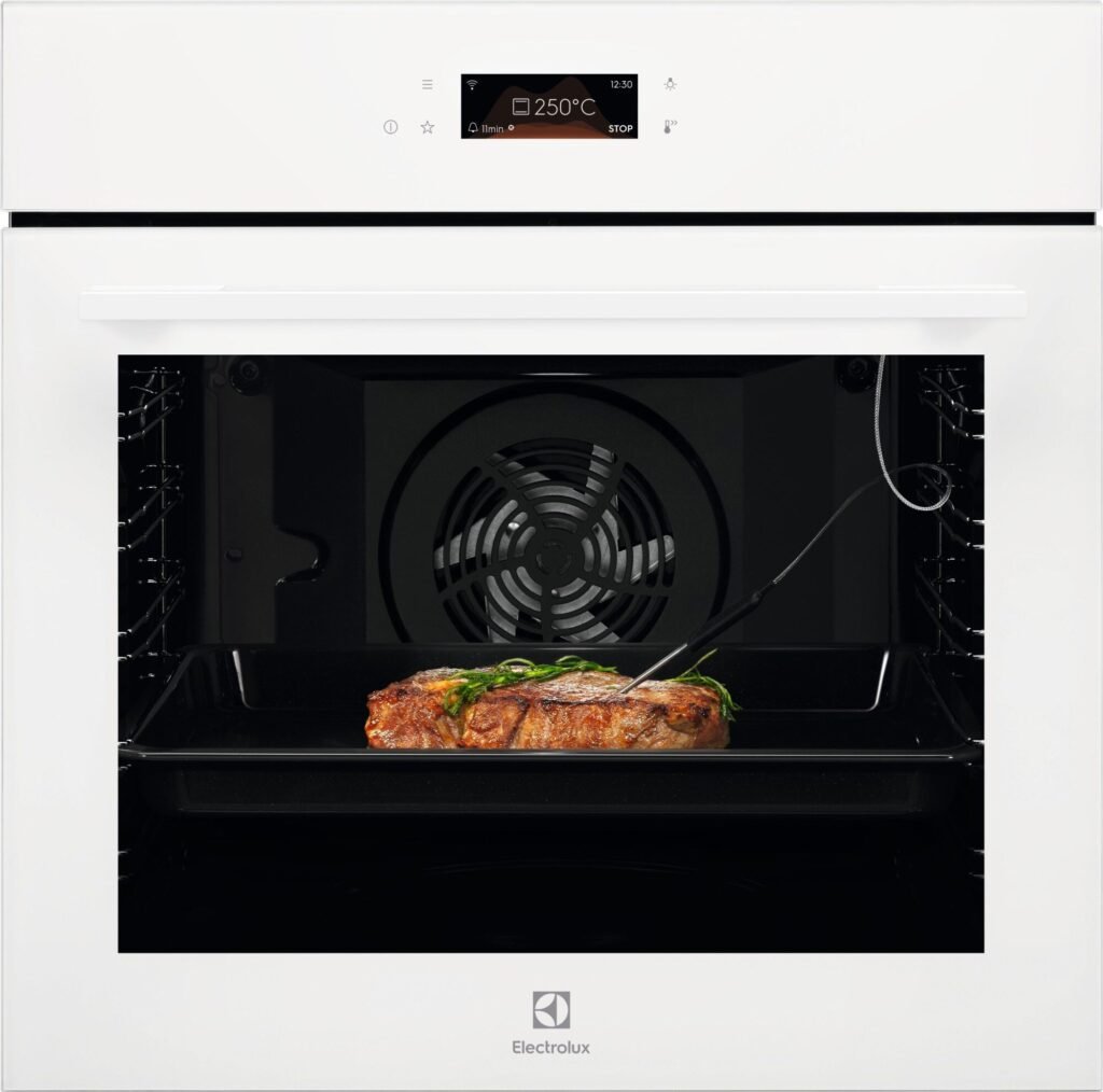 Electrolux LOE8F38V – Piekarnik 700 MealAssist kataliza — zdjęcie 1