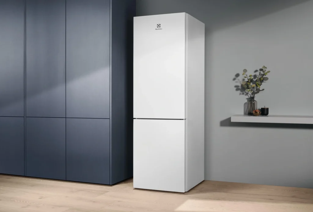 Electrolux LNT5ME32W1 – Lodówka 600 TwinTech NoFrost 186 cm — szczegóły