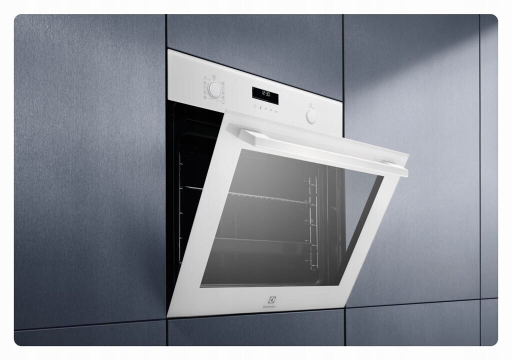 Electrolux EOD6F77WV – Piekarnik parowy SteamBake 600 kataliza — szczegóły