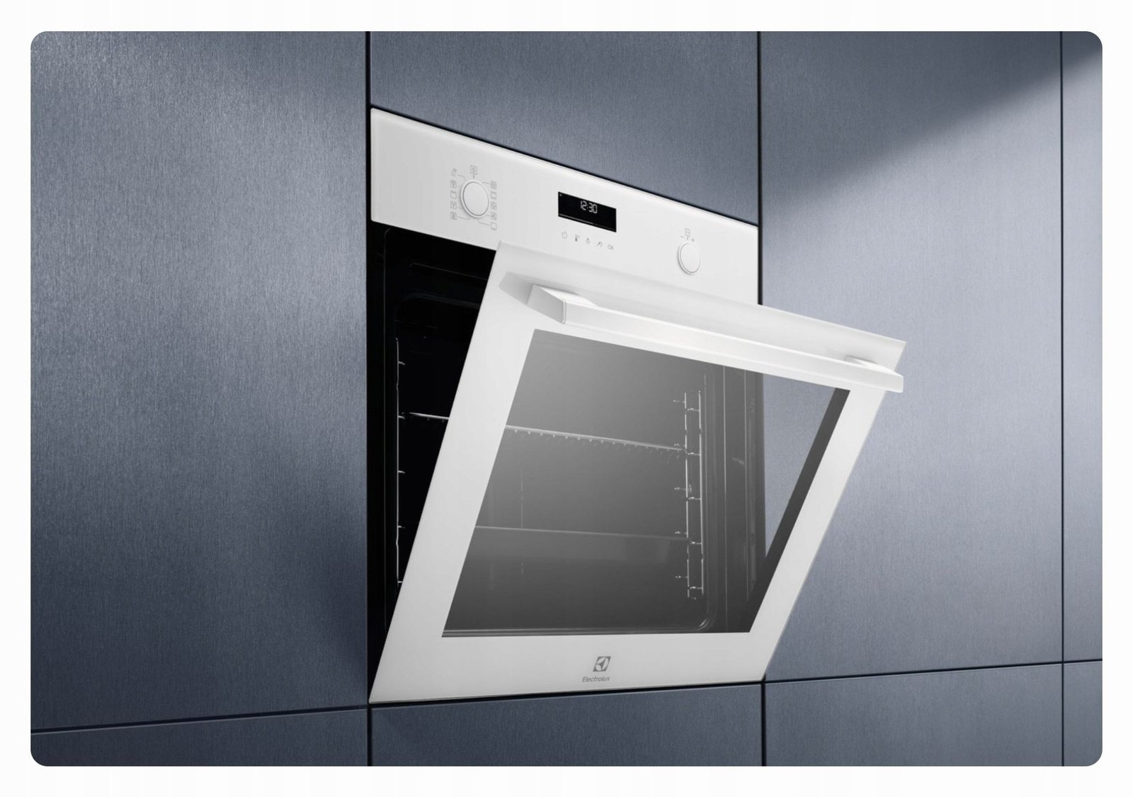 Electrolux EOD6F77WV – Piekarnik parowy SteamBake 600 kataliza – zdjęcie 2