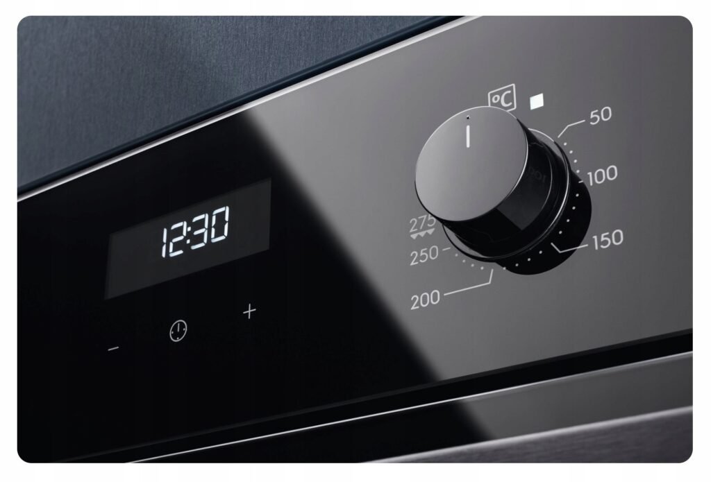 Electrolux EOD5F71Z – Piekarnik parowy SteamBake 600 kataliza — szczegóły