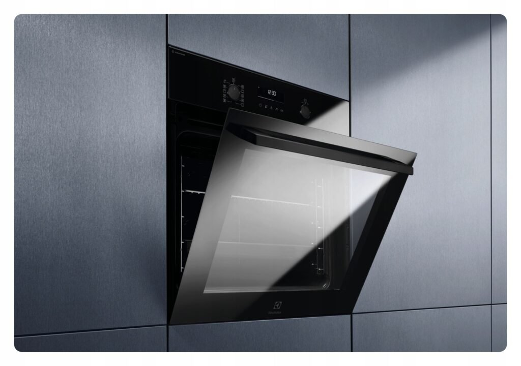 Electrolux EOD6F77WZ – Piekarnik parowy SteamBake 600 kataliza — szczegóły