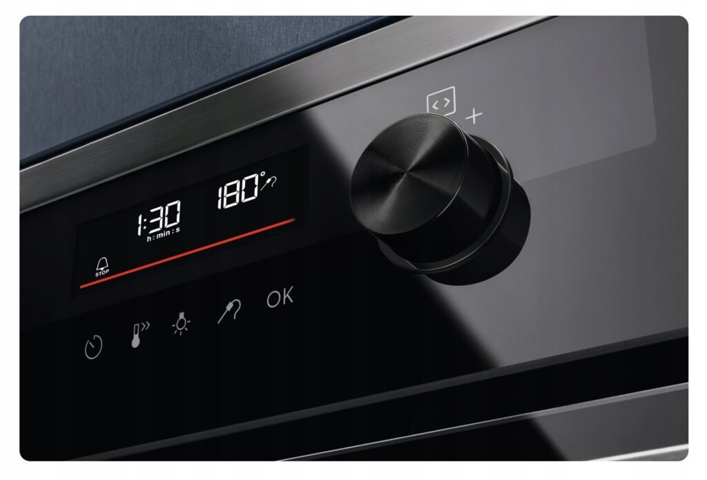 Electrolux KODDP77H – Piekarnik parowy 500 SurroundCook SteamBake pyroliza — zdjęcie 3