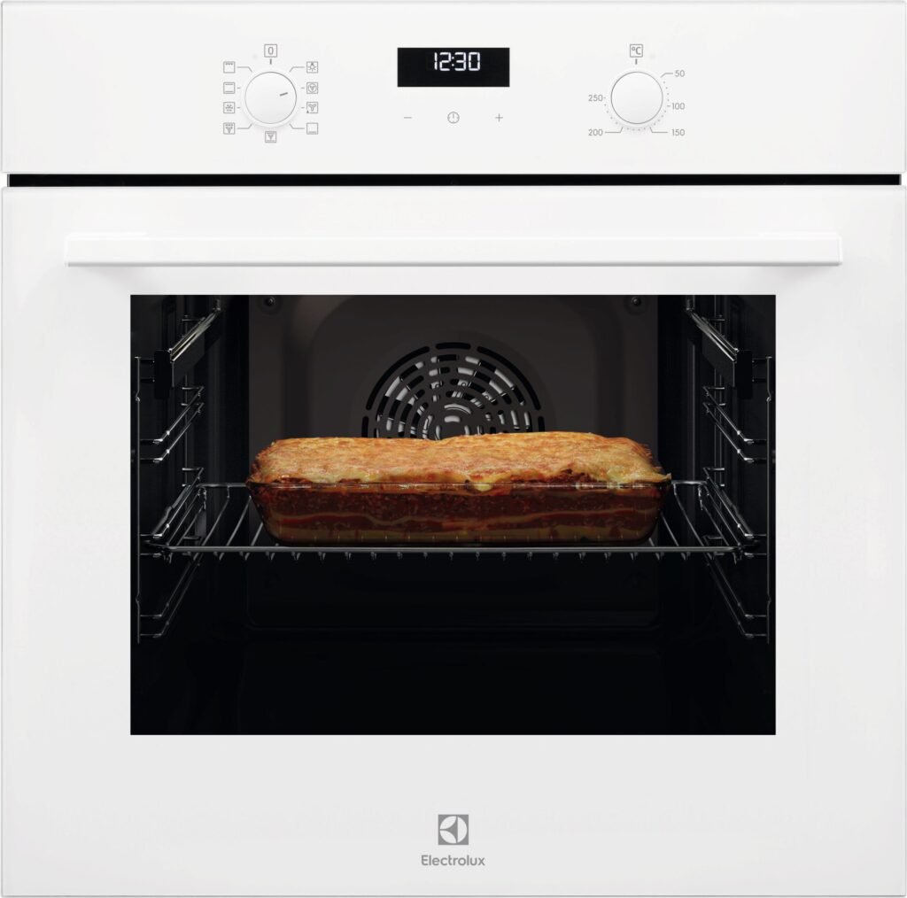 Electrolux EOF5F50BV – Piekarnik 500 SurroundCook kataliza — zdjęcie 1