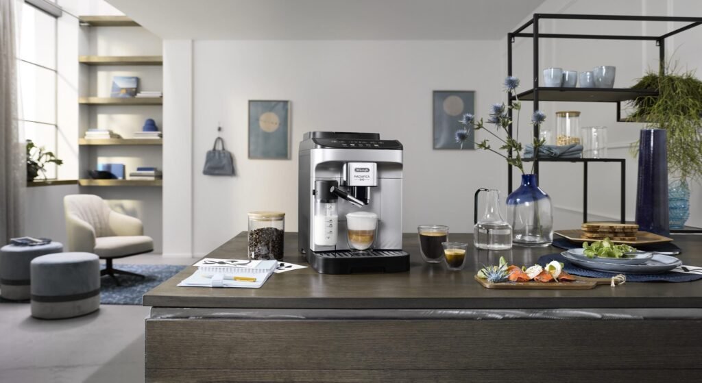 Ekspres automatyczny De’Longhi Magnifica Evo ECAM290.61.SB – LatteCrema Hot — zdjęcie 3